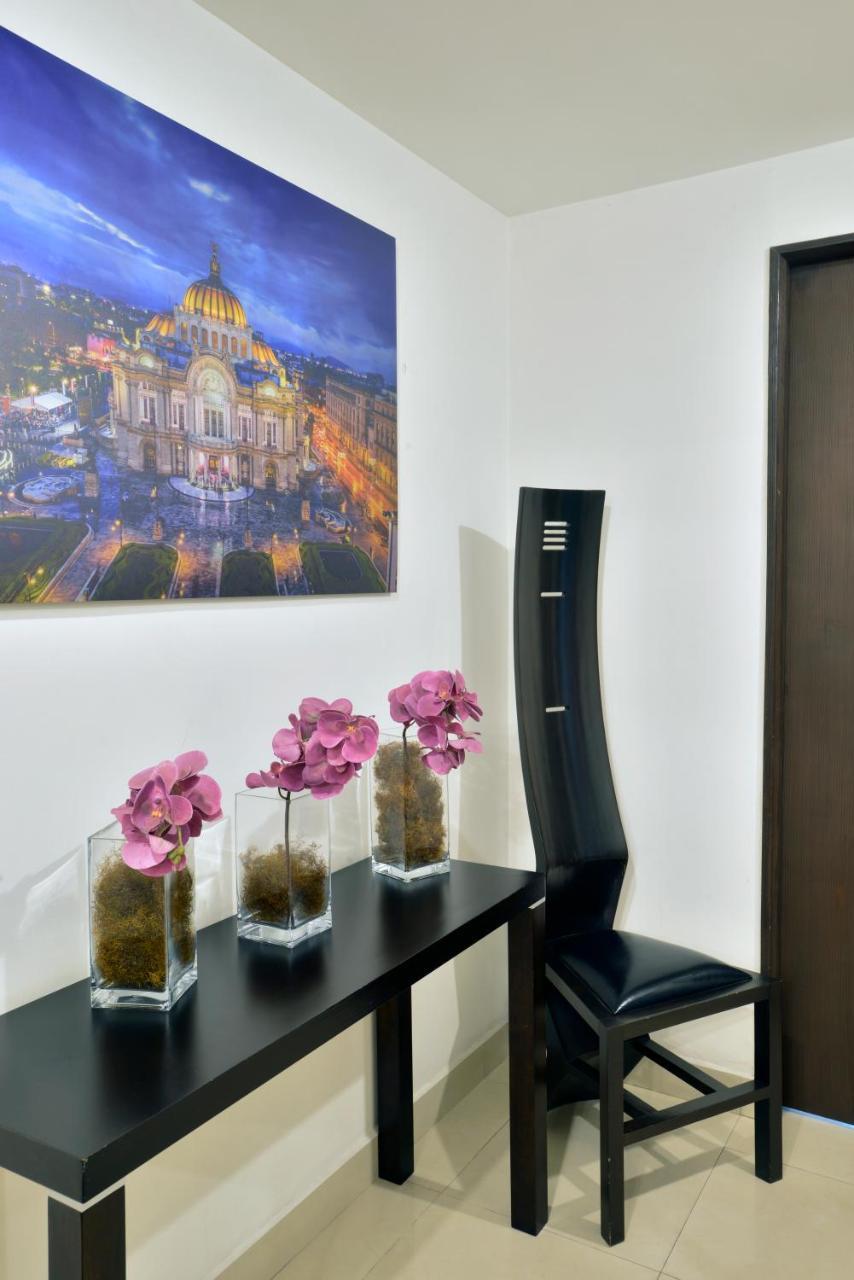 Aparthotel Suites Ciceron